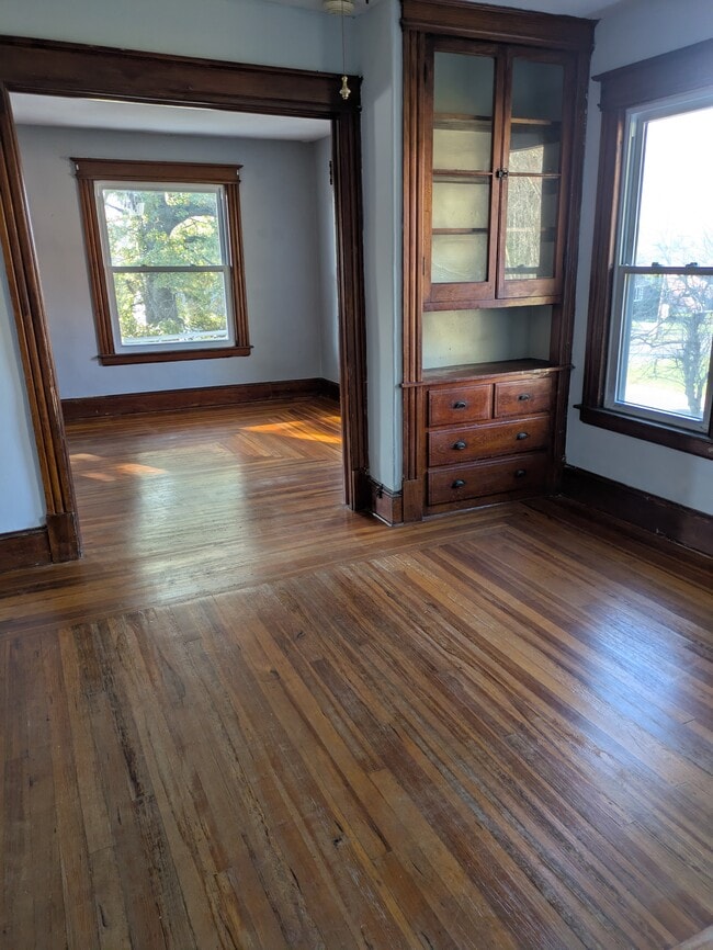 Photo - 34 New Britain Ave