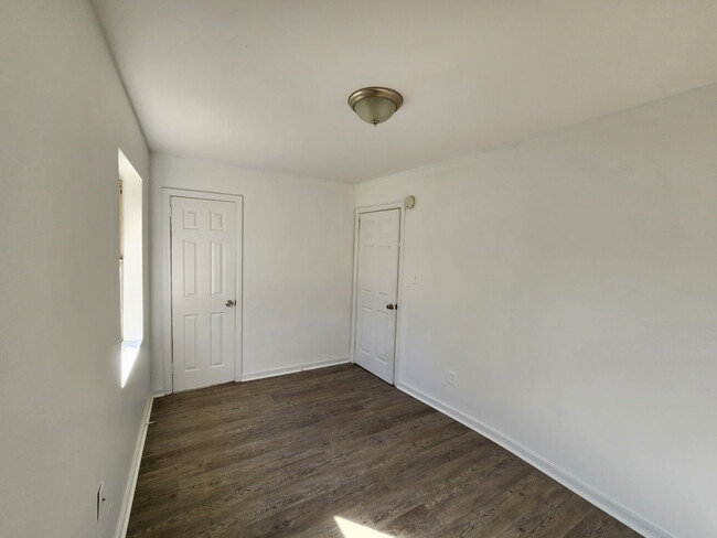 Photo - 1721 Collier Dr