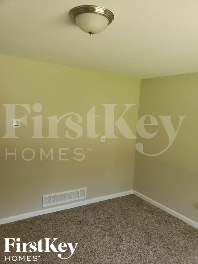 Photo - 6741 Fallawater Cir