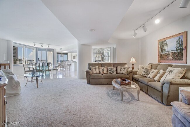 Photo - 4041 Gulf Shore Blvd N Unit 402