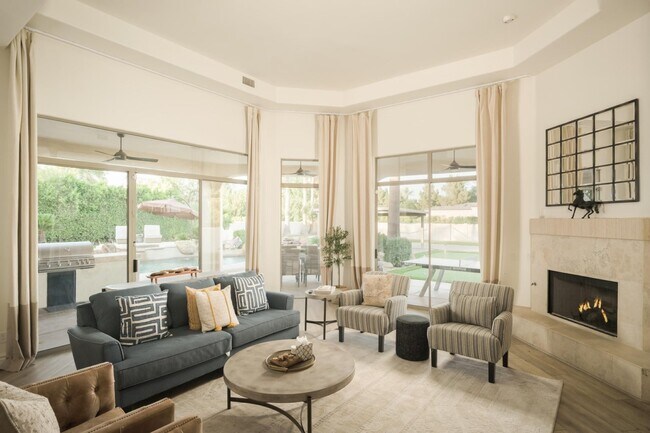 Photo - 9215 N Invergordon Rd