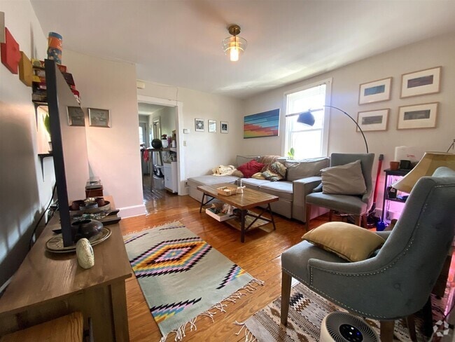 Building Photo - 11 Prescott St Unit 3 Rental