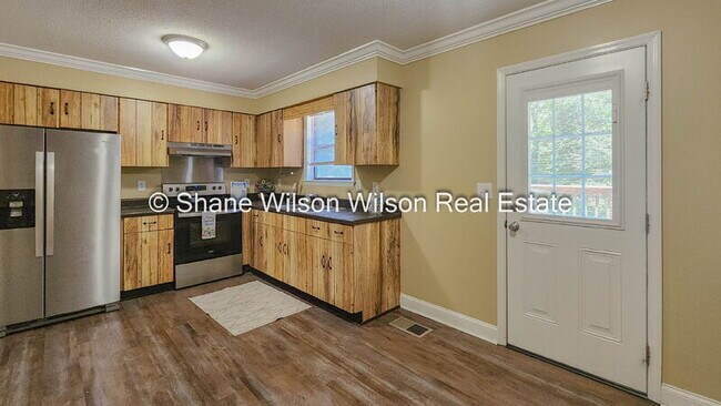 Photo - 151 Kathy Dr
