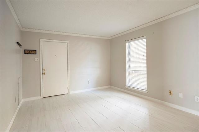 Photo - 5812 Milton St Unit 105