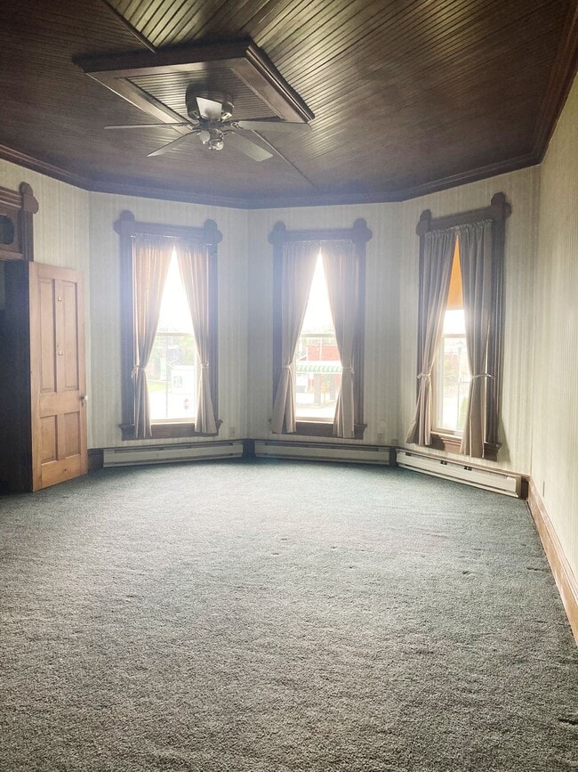 Photo - 117 W Jackson St Unit 117 Apt B