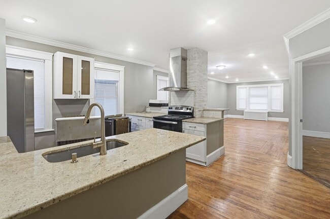 Photo - 131 Providence St Unidad 2