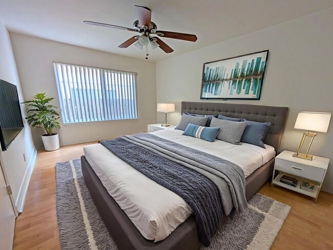 Photo - 4215 McLaughlin Ave Unidad 3