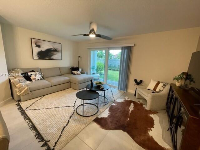 Photo - 6823 Broadwater Ln