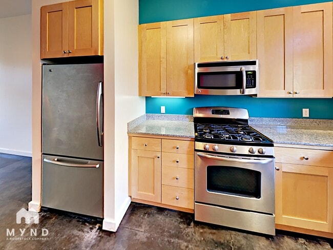 Photo - 1222 32nd St