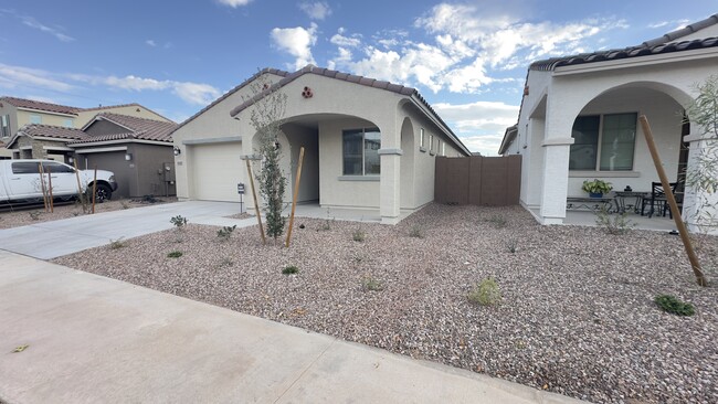 Photo - 16805 W Shangri La Rd