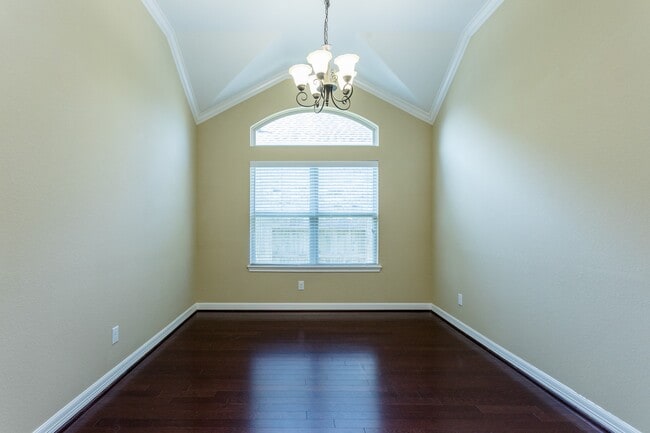 Photo - 7810 Deep Green Dr