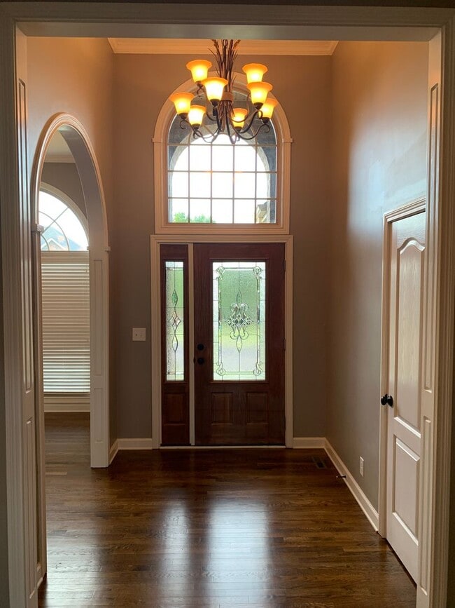 Photo - Luxury Living! Beautiful Brick Home in Sango with 3 car garage.