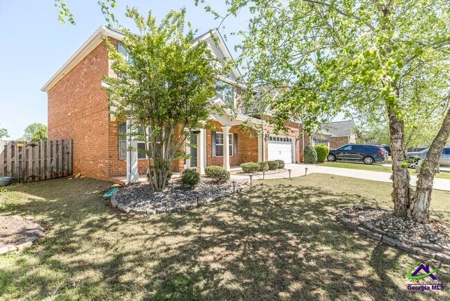 Photo - 105 Regency Ct