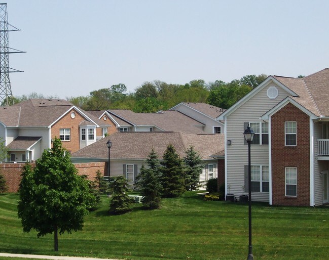 Ashton Brooke of Beavercreek Apartments For Rent in Dayton, OH