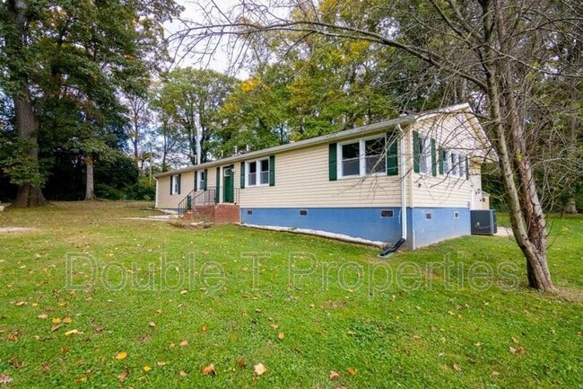 Photo - 3405 Pebble Dr