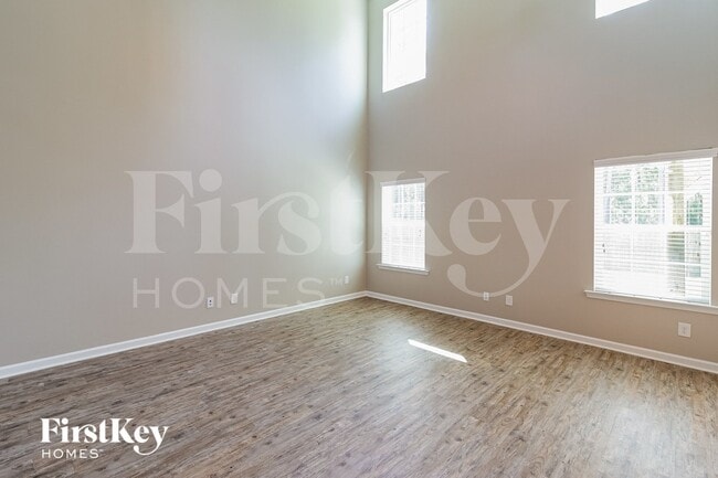 Photo - 772 Redbud Ln