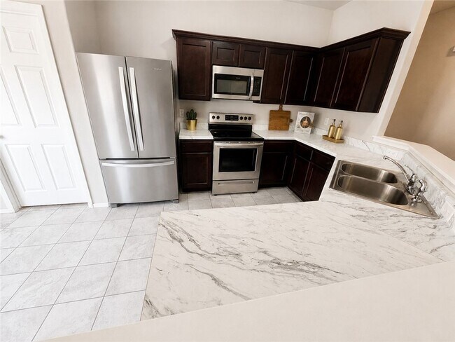 Photo - 4404 SW Comstock Ave
