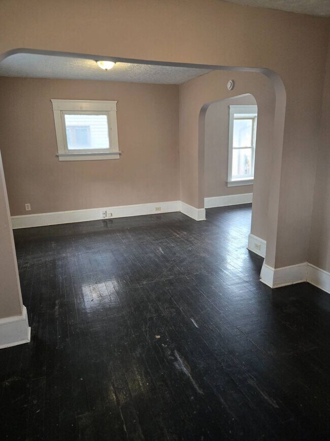 Photo - Charming 4-Bedroom Property in Prime Location