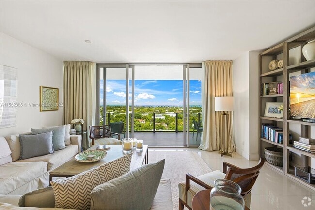 Building Photo - 360 Ocean Dr Unit 905S Rental