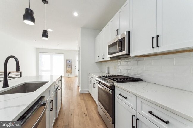 Photo - 3916 14th St NW Unidad 2