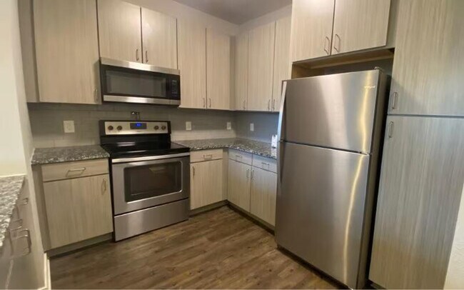 Photo - 269 Whitefoord Ave NE Unit ID1332023P