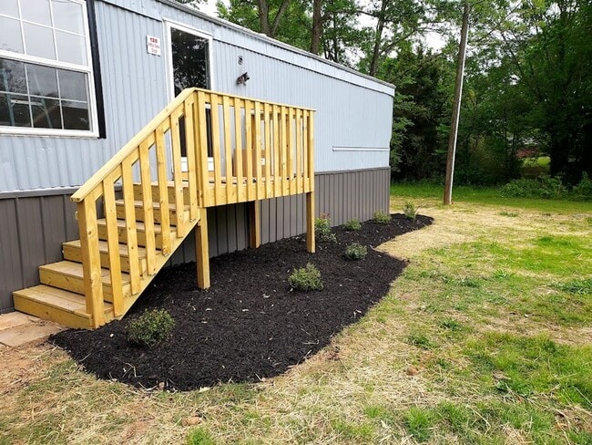 Photo - 128 Arthur Davis Cir