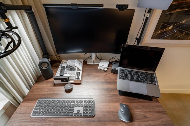 Photo - 84 William St Unit FL8-ID278470P