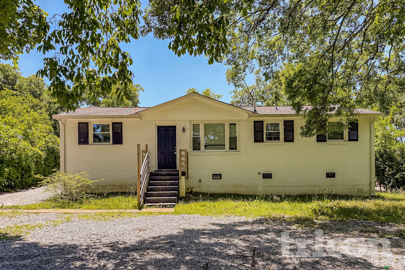 Photo - 512 Roosevelt Ave