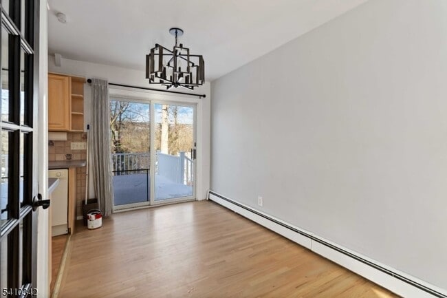 Photo - 9 McKinley Pl