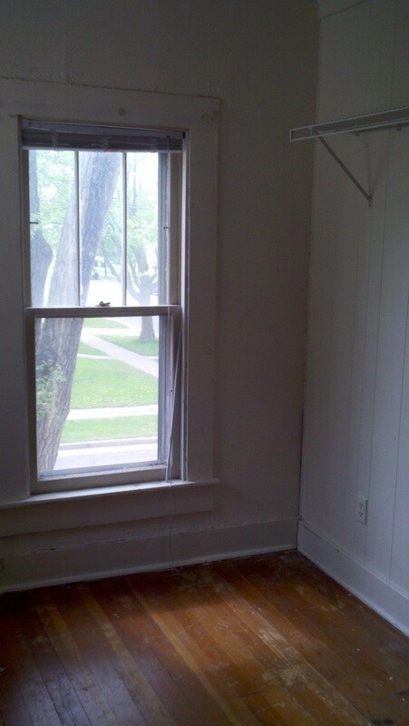 Photo - 547 Niagara St Unit A