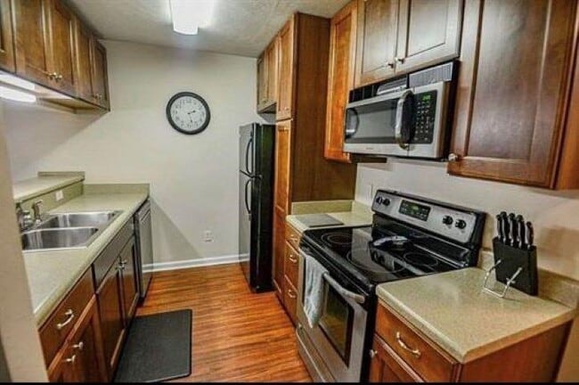 Photo - 2525 Hartsfield Rd Unit 23