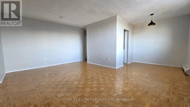 Photo - 98 Holgate St