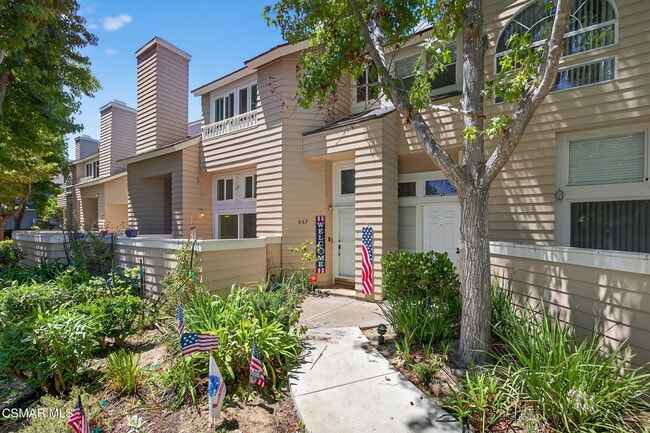 Building Photo - 867 Portola Rd Rental