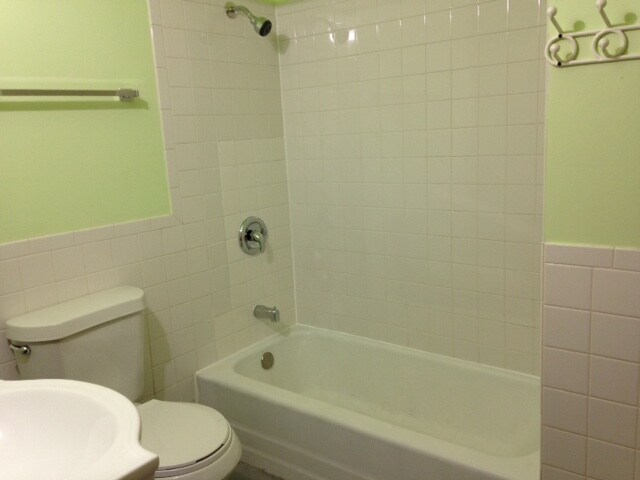 Photo - 3630 S Paulina St Unidad 1F