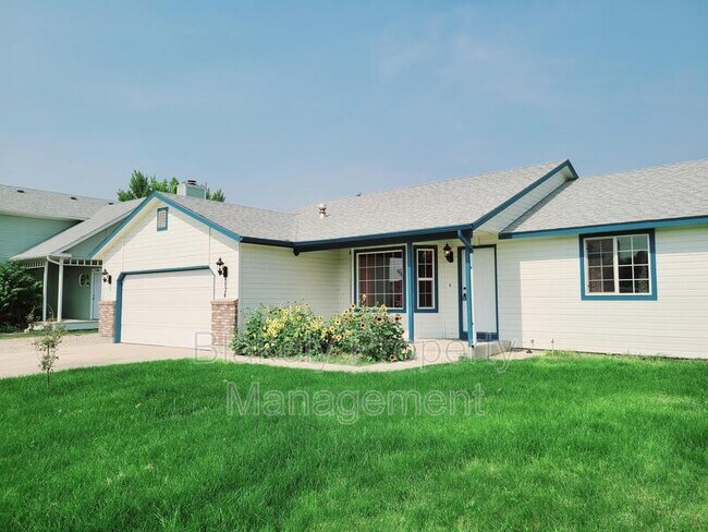 Photo - 1124 W Hawaii Ave House