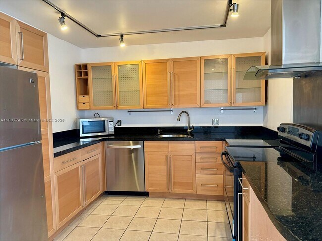 Photo - 2851 NE 183rd St Unit 1007E