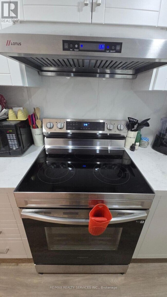 Photo - 920 Tartan Ct