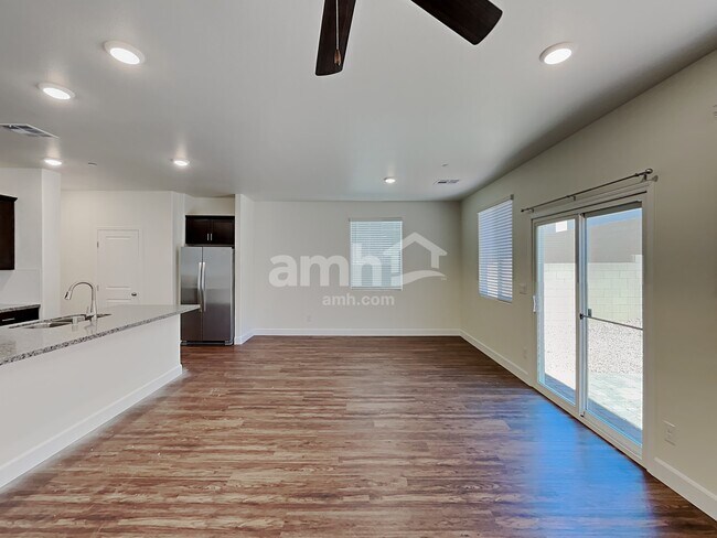 Photo - 79 Miners Reserve Ln