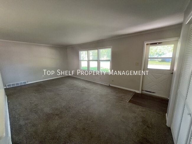 Photo - 514 SW Cherry St