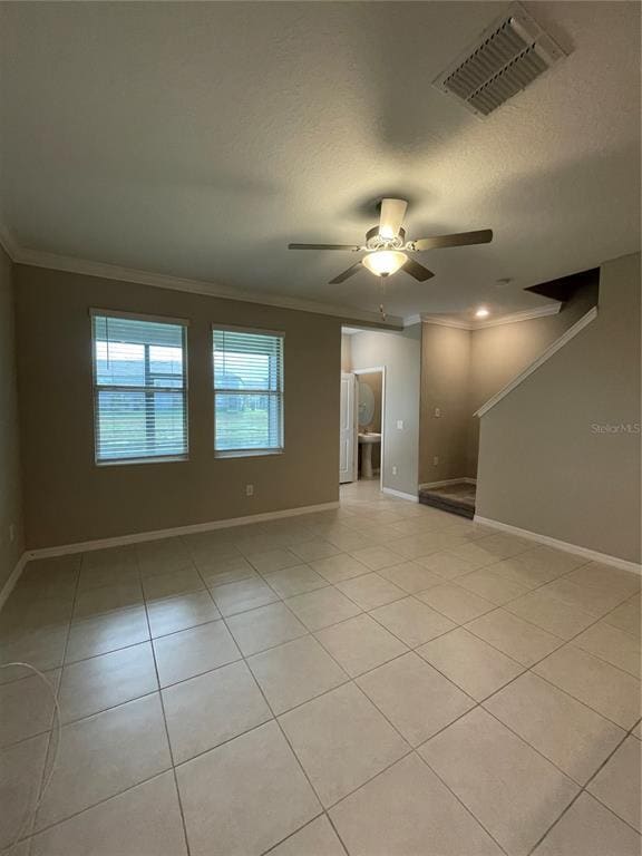 Photo - 31864 Blue Passing Loop