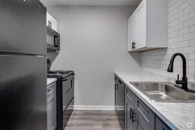 Interior Photo - Crossings at Midtown Rental