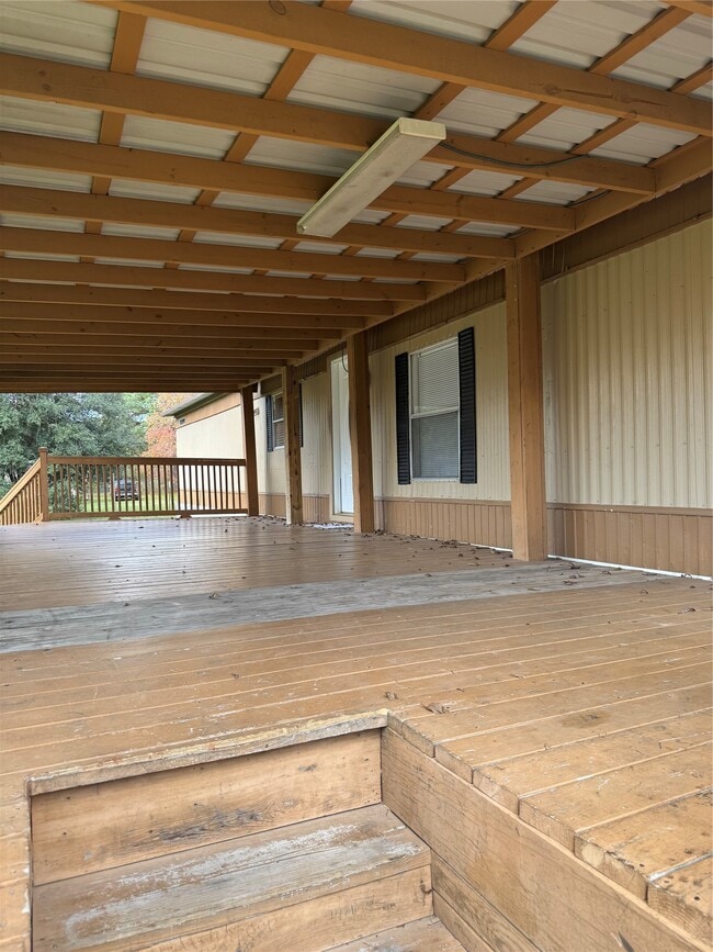 Photo - 36022 Lomax Rd