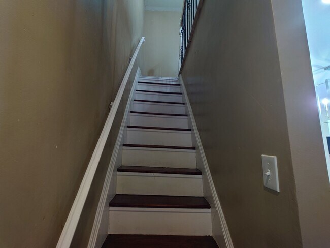 Photo - 2224 Latona St