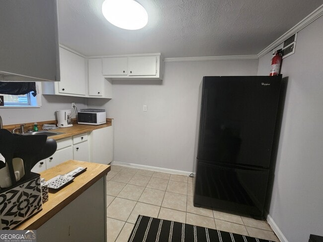 Photo - 917 Oakview Ave Unidad E