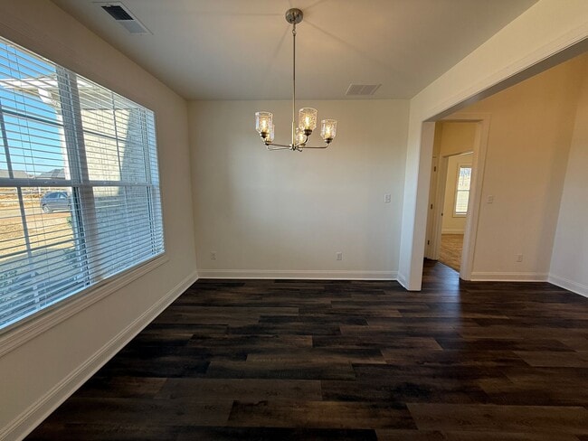 Photo - 7436 Newbury Dr