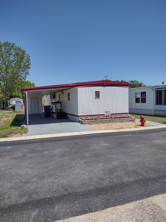 MEW [PAINT INSIDE AND OUT - 7402 Demure Ln House