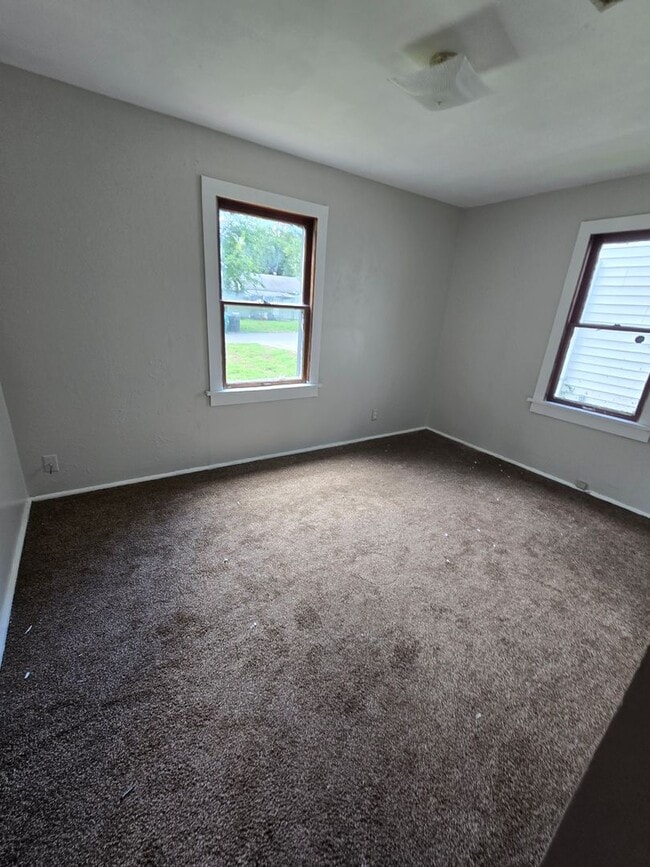 Photo - 1205 Williams St