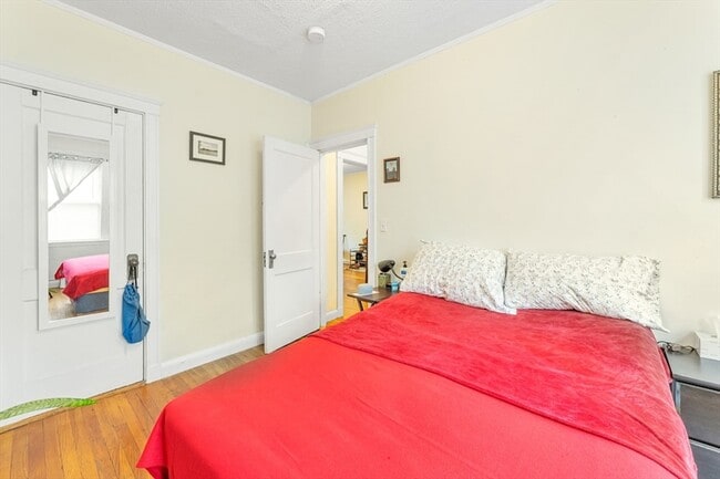 Photo - 179 Kent St Unit 2