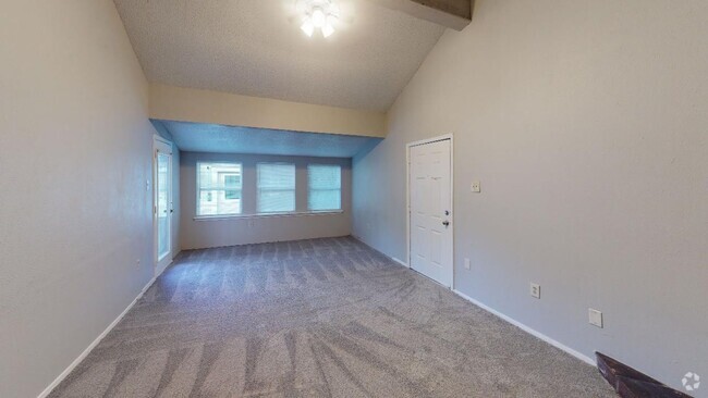 Building Photo - Charming Second Floor Unit In Dallas! Rental