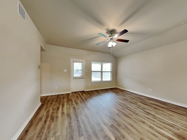 Photo - 1329 Villa Paloma Blvd